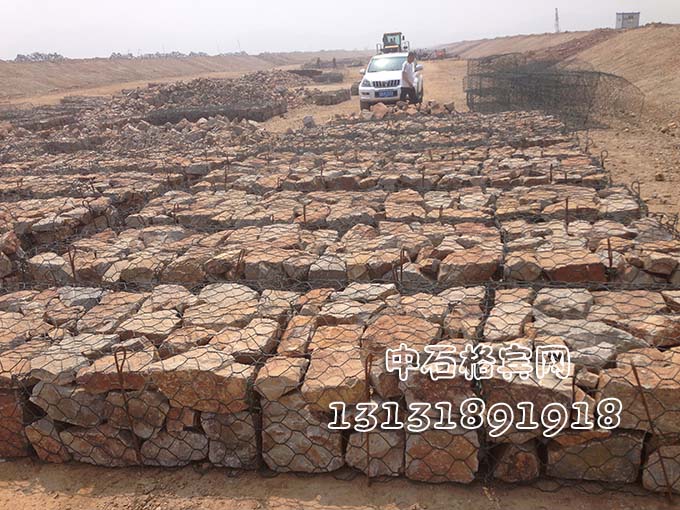 鋅鋁合金雷諾護(hù)墊13131891918 鋅鋁合金雷諾護(hù)墊13131891918