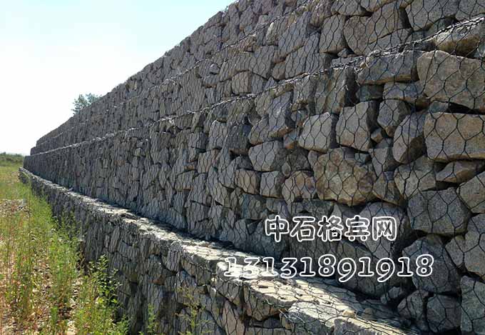 格賓網(wǎng)擋墻